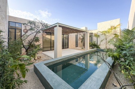 1900-Casa-Tiki-Tiki-en-venta-de-una-planta-en-Cholul-Mérida-con-alberca-y-equipada (8).jpg